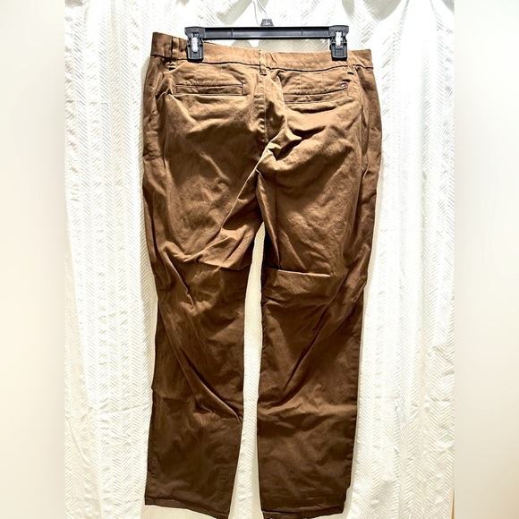 Tommy Hilfiger Woman Premium Stretch Size 12 - Picture 2 of 4